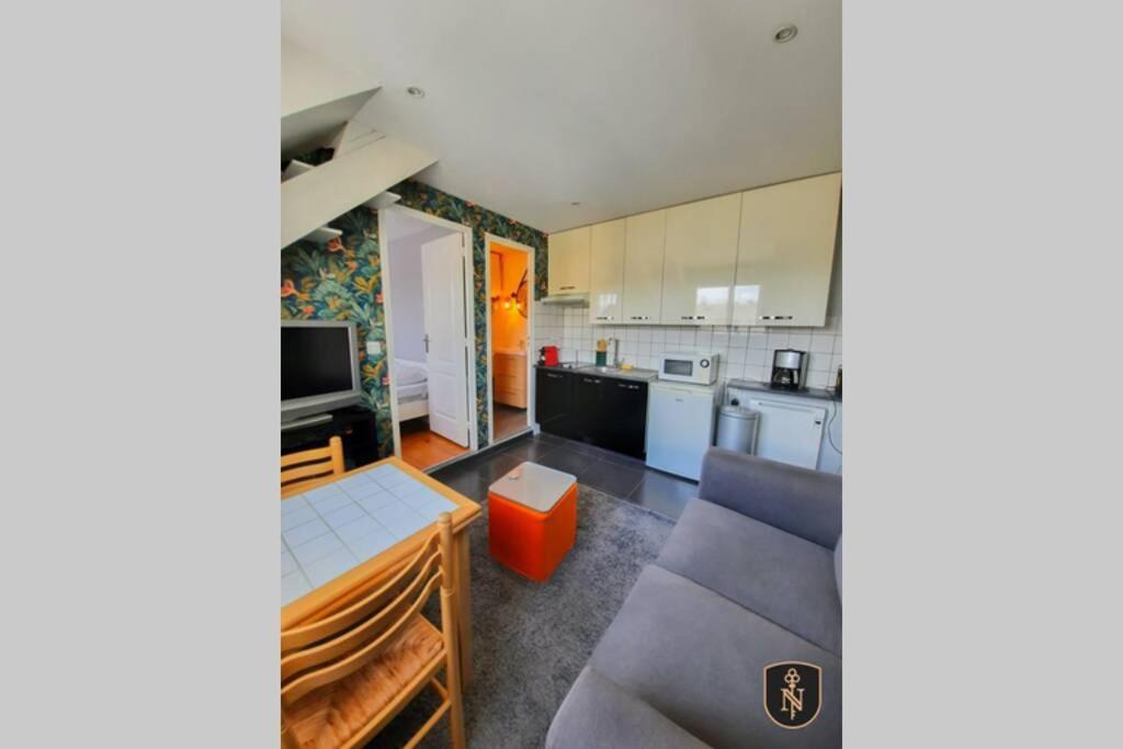 Cosy Apartment In The Center Of Caen Bagian luar foto